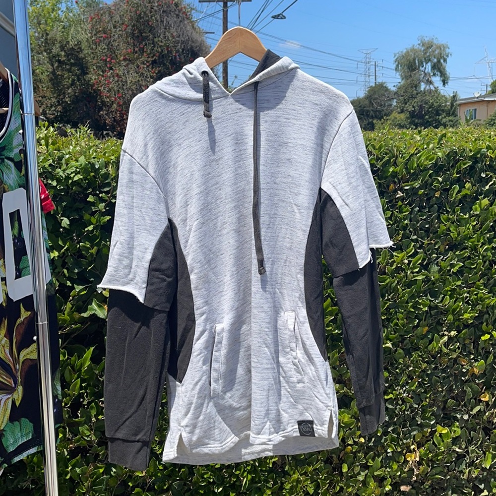 Distressed Hoodie Men’s
